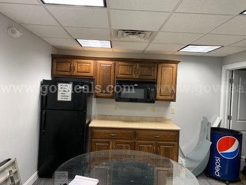 Cabinetry w/ Countertop