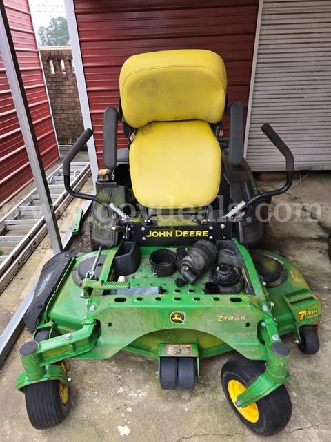 John Deere Z920 M Zero Turn Mower