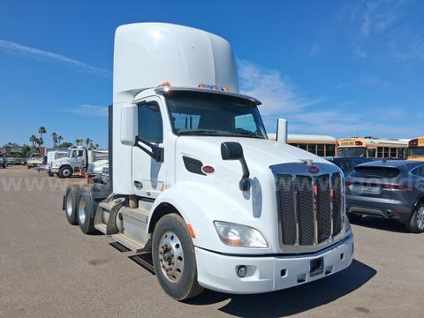2015 Peterbilt 579 Truck Tractor