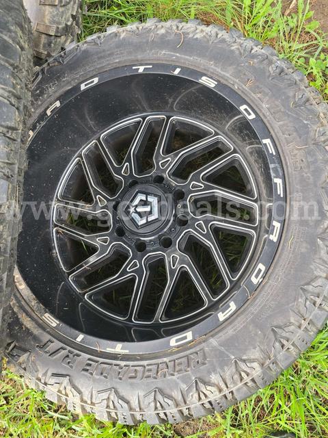 22inch wheels and tires