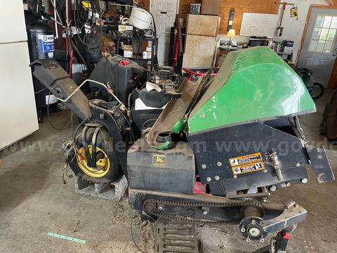 John Deere Aercore 800