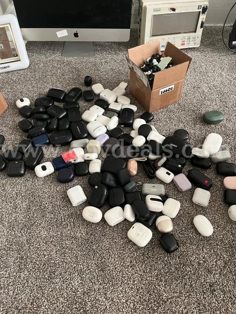Lot of Misc Loose & Mismatched Bluetooth Wireless Earbuds & Charging Cases, Untested