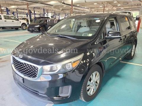 2016 Kia Sedona LX