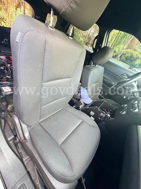 2017 Ford Explorer Front Seats