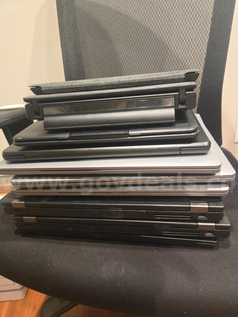 Lot of 10 Laptops