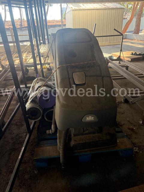 Windsor COMDU Carpet Extractor