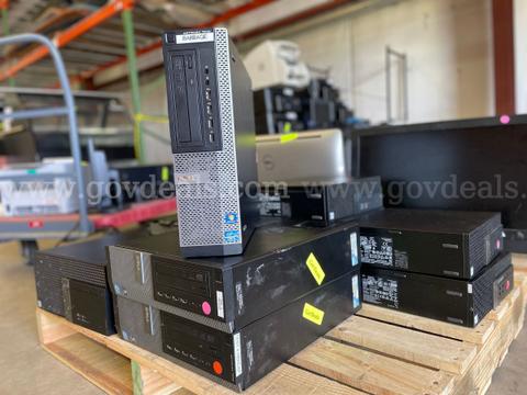 1 PALLET OF DELL OPTIPLEX DESK TOPS & MIX OF OFFICE PCS