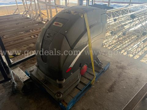 Viper Fang 26T Floor Scrubber