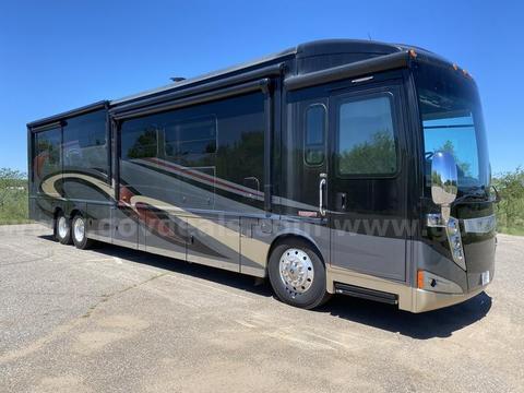 2014 Winnebago Ellipse 42GD RV