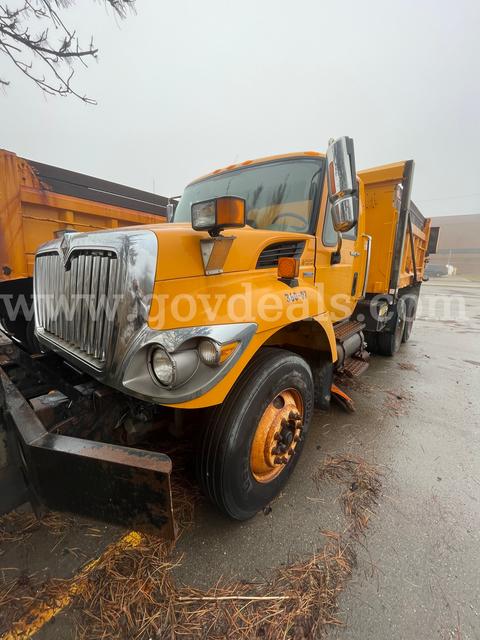 2008 International 7400 Dump Truck