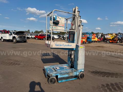 GENIE GR-20 LIFT MANLIFT