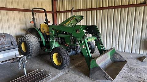 John Deere Turf Special w/bucket