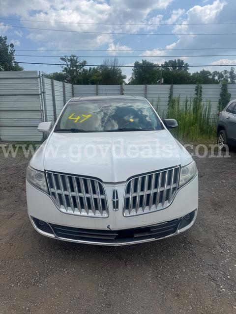 2011 Lincoln MKT