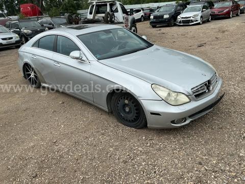 2006 Mercedes-Benz CLS-Class CLS500 4-Door Coupe