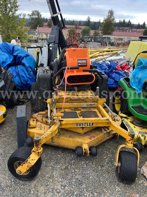 Hustler Z 926881 RIDING LAWN MOWER - NON-OPERATIONAL
