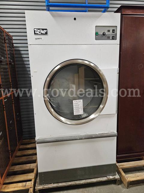 UniMac UT05ONQT Commercial 50lb Dryer - Unused/ Untested