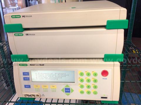 Bio-Rad Gene Pulser Xcell Electroporation Equipment