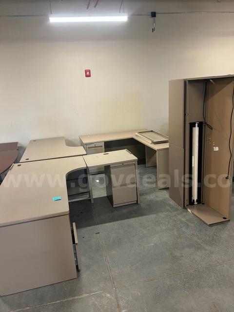 Lot of Metal Office Furniture