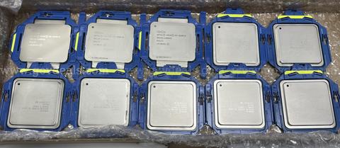 Lot of 18 Intel Xeon E5-2698 v4 2.20GHz Processors – Server CPU