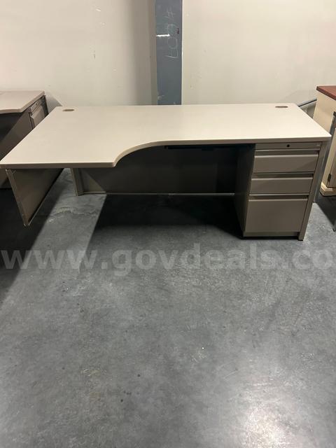 Metal L-Shape Office Desk With Drawers