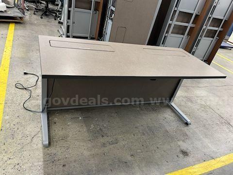 Computer Desk (218594 NM)