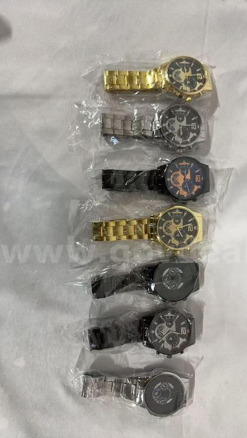 SHIPPING AVAILABLE 7pcs Assorted Men Stainless Steel Quartz Watch Lot Sports Chronograph Business Wristwatch(W1-021)