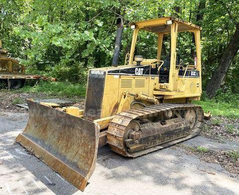 1996 Caterpillar D3C (220215 NM DOT)
