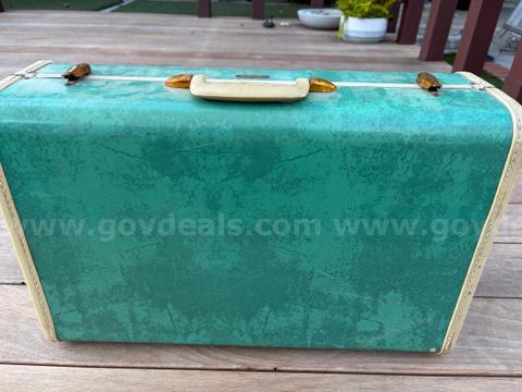 1950s Streamlite Samsonite Bermuda Green Hardshell Suitcase