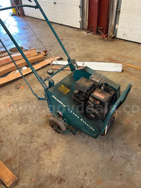 Blue Bird Lawn Aerator