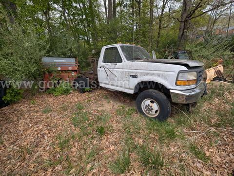 1997 Ford Truck – Project/Parts – Not Running