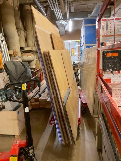 Lot of Many Pieces of Cut Plexiglass