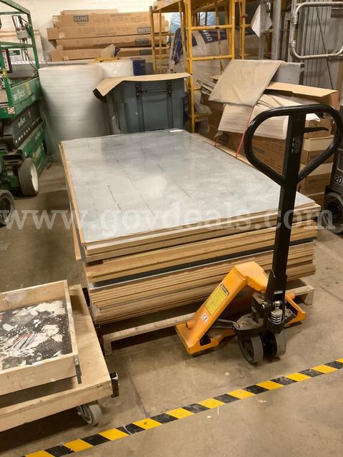 1 Lot of Various Building Materials