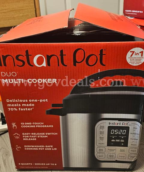 Instant 113-0059-02 Pot Duo Plus V5 7-in-1 Pressure Cooker - 8QT - New