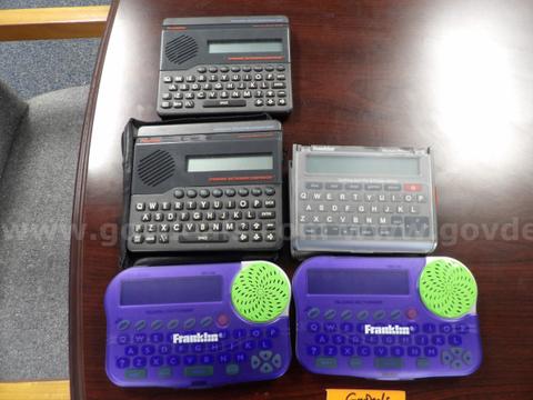 6 Electronic Dictionary / Spell Checkers - Franklin Brand