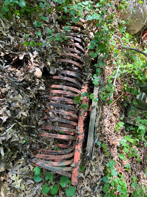 Kubota Landscaping/Peanut Rake