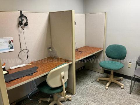 Lot of 2 Computer Tables