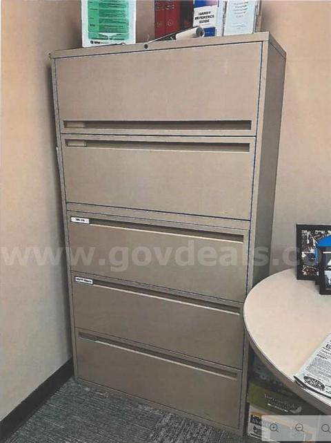 Lot of 6 File Cabinets