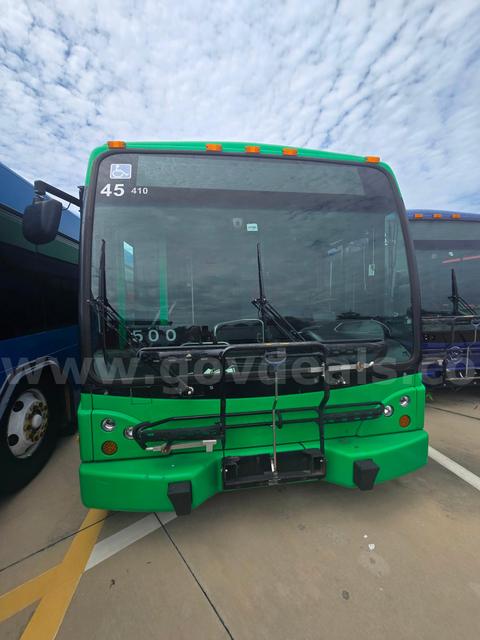 2010 40' Gillig Low Floor Diesel Bus