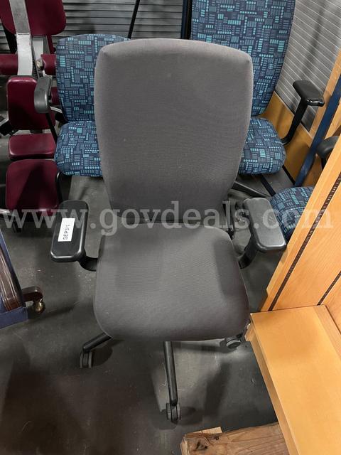 Qty 6 Assorted Office Chair