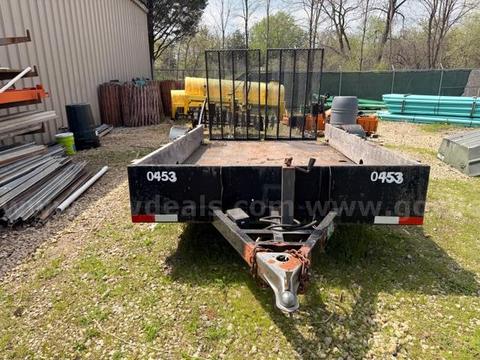 1986 Loading Ramp Ballfield Trailer