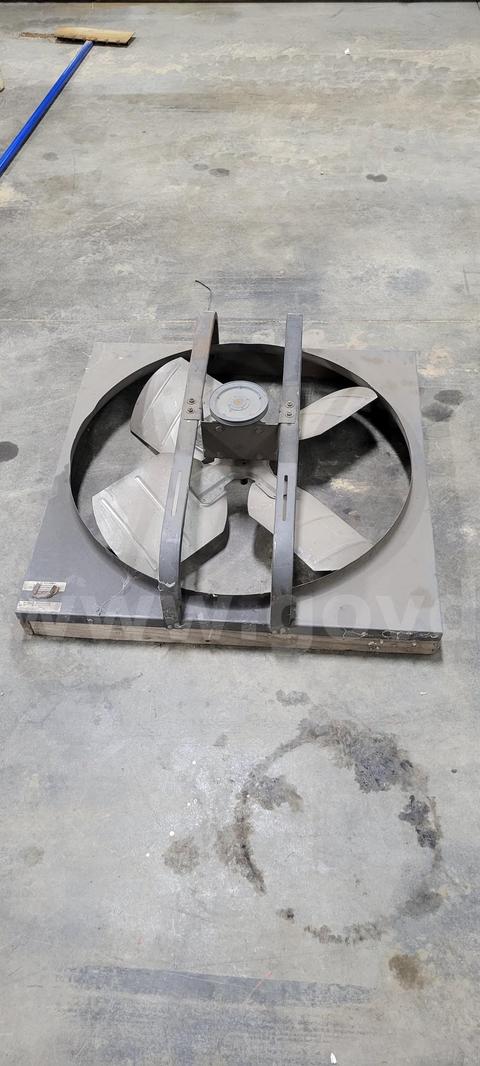 FAN WITH NO MOTOR.
