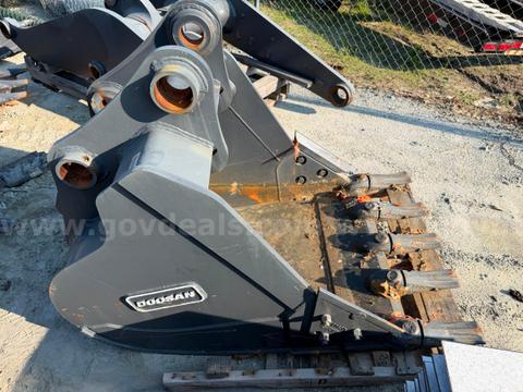 Doosan DX170 HD BKT Excavator Bucket 36" 0.86YD U30 #1