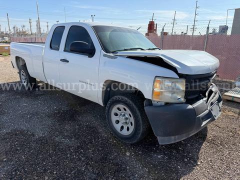 2011 Chevrolet Silverado 1500, 4.8L V8, RWD, 4-Speed Auto