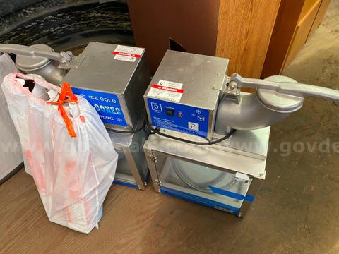 Sno-Cone Machine