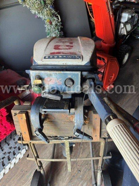 1972 Evinrude 9.5 HP Boat Motor
