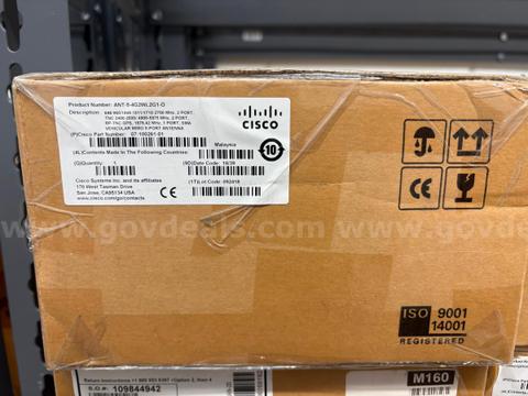 Cisco 5-in-1 Vehicle Mount and Fixed Infrastructure Antenna