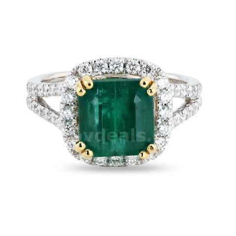 EMERALD and DIAMOND RING