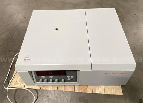 Fisher Scientific Marathon 22KBR Refrigerated Laboratory Centrifuge
