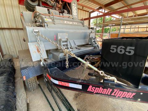 Asphalt Ripper w/Water Tank