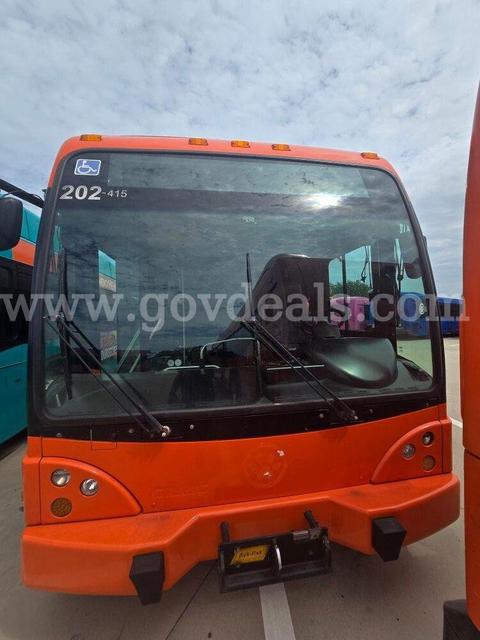 2015 40' Gillig Low Floor CNG Bus